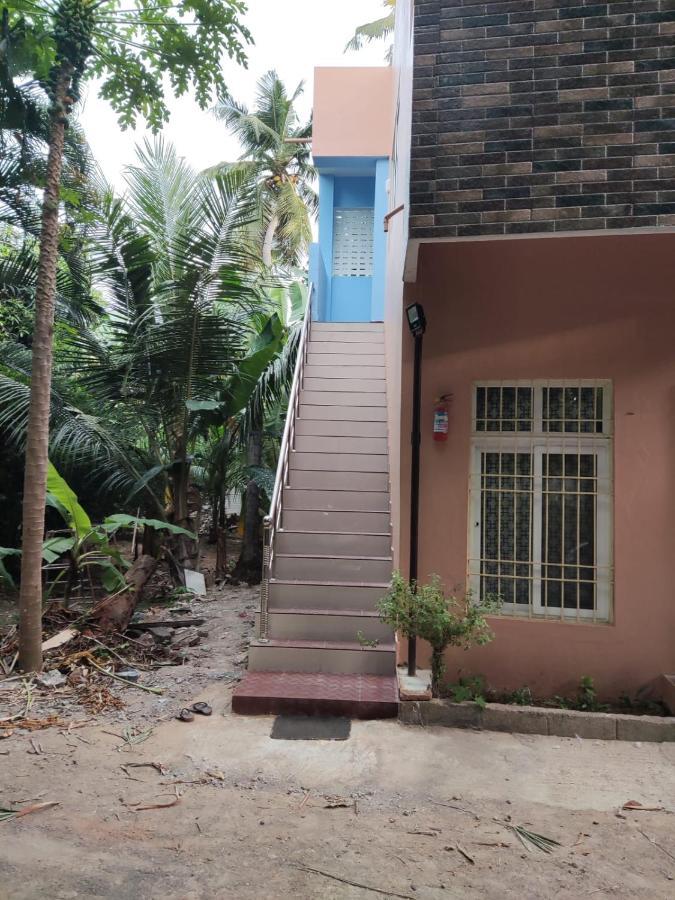Sri Sai Farm House Pondicherry Bagian luar foto